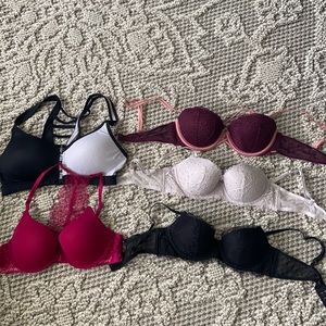 Victoria’s Secret and pink bras!